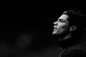 kaiyun-浓眉哥巅峰对决，费德勒与80激战SKT分钟，关键助攻胜负难料！